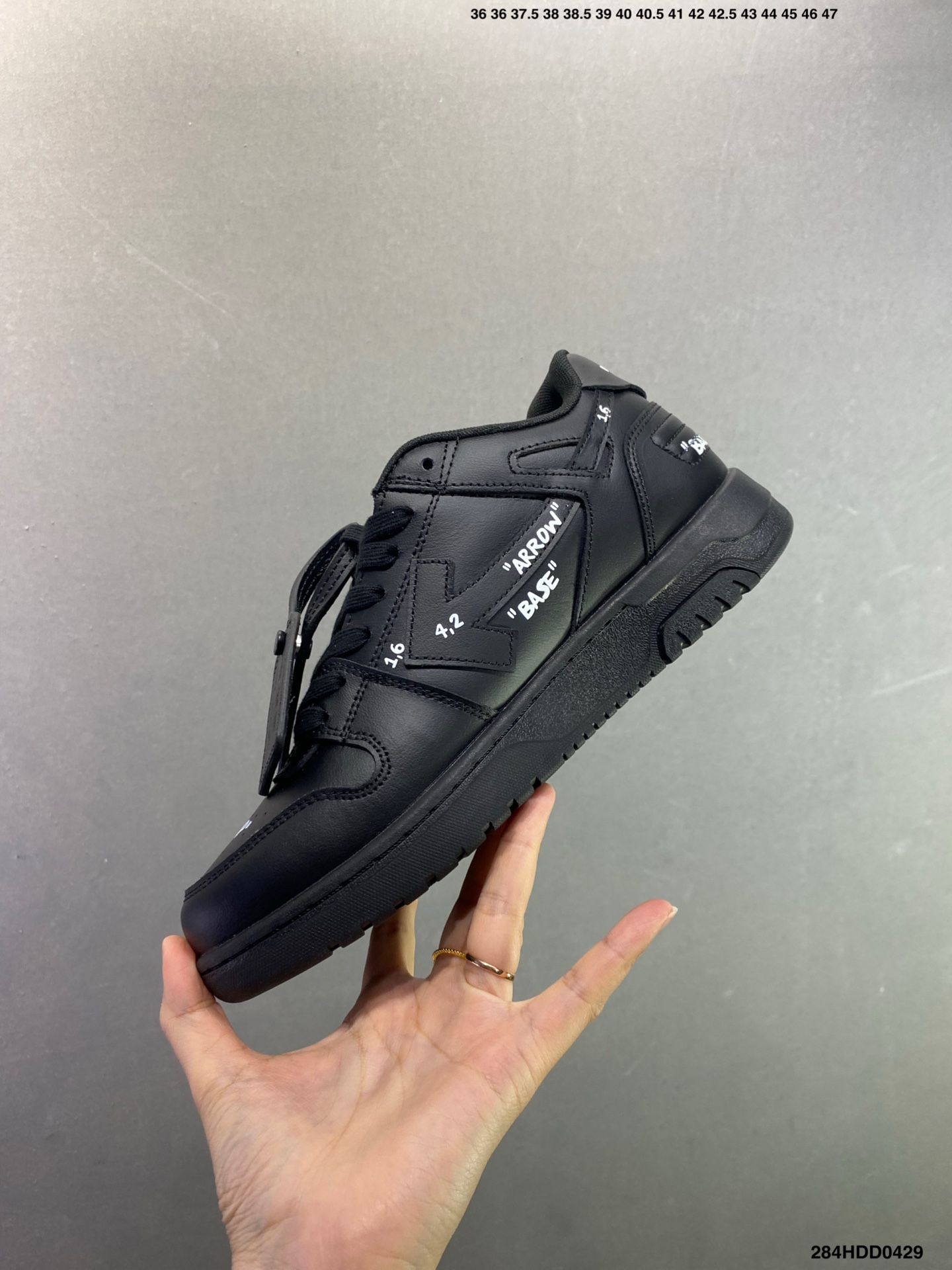 OFF-WHITE 新款圆头系带低帮运动小白鞋跑步鞋多色拼色运动休闲鞋-Top High Quatity Cheap Sneakers Fashion Clothing Clothes Bags handbags Shoes of all Brand wholesale With The best Quality And Beautiful Price from China Factory Chinese suppliers wholesaler seller OFF-WHITE 新款圆头系带低帮运动小白鞋跑步鞋多色拼色运动休闲鞋