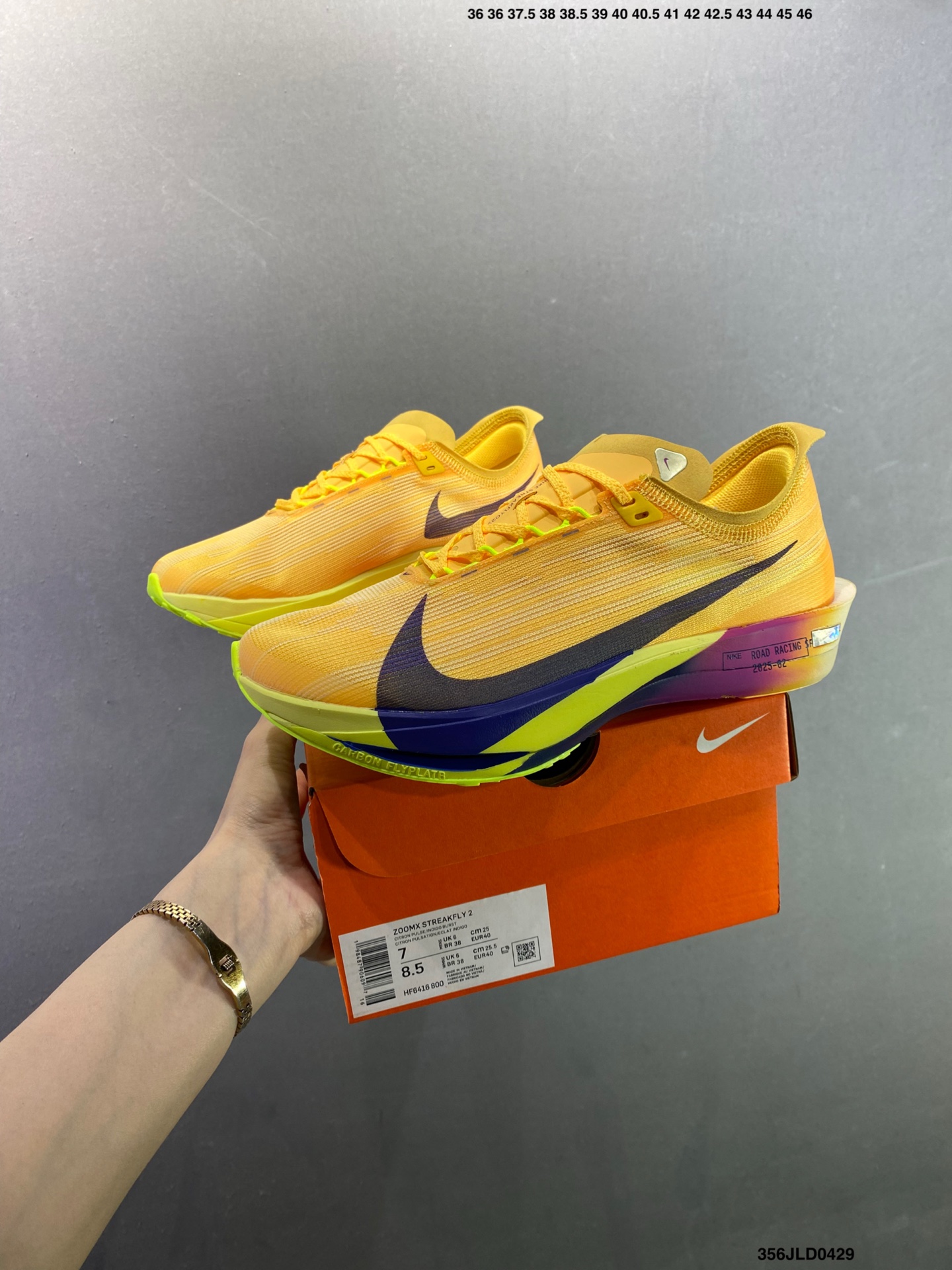 Nike Zoomx Streakfly 2 低帮跑步鞋 超薄针织鞋面 柔软缓震 耐克马拉松跑鞋 HF6416-600-Top High Quatity Cheap Sneakers Fashion Clothing Clothes Bags handbags Shoes of all Brand wholesale With The best Quality And Beautiful Price from China Factory Chinese suppliers wholesaler seller Nike Zoomx Streakfly 2 低帮跑步鞋 超薄针织鞋面 柔软缓震 耐克马拉松跑鞋 HF6416-600