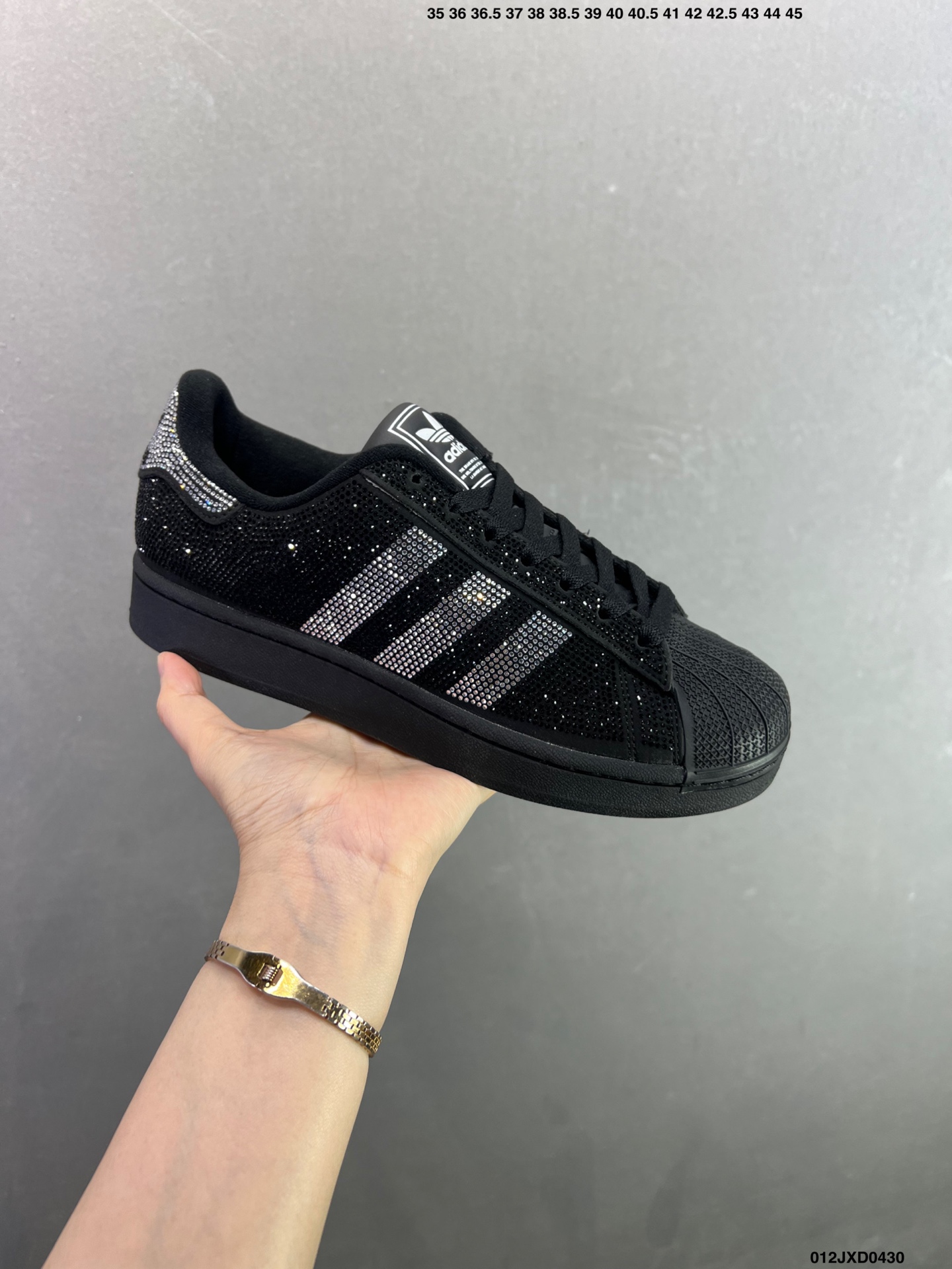 adidas originals Superstar 2 经典舒适 板鞋 女款 黑银 贝壳头系列低帮经典百搭休闲运动板鞋 IH4200-Top High Quatity Cheap Sneakers Fashion Clothing Clothes Bags handbags Shoes of all Brand wholesale With The best Quality And Beautiful Price from China Factory Chinese suppliers wholesaler seller adidas originals Superstar 2 经典舒适 板鞋 女款 黑银 贝壳头系列低帮经典百搭休闲运动板鞋 IH4200