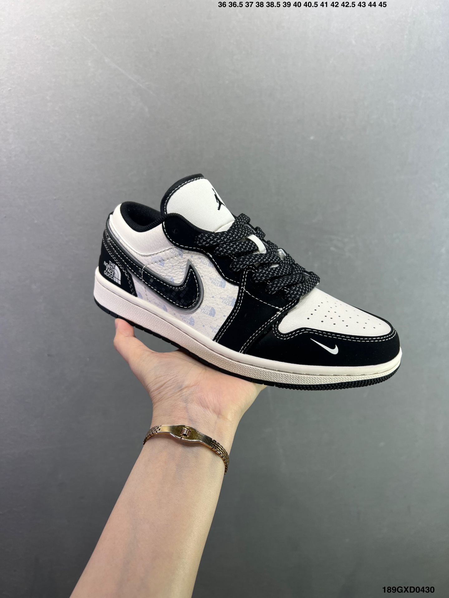 Nike Air Jordan 1 Low 定制配色 定制AJ联名-高端定制 低帮复古文化板鞋 QG1988-012-Top High Quatity Cheap Sneakers Fashion Clothing Clothes Bags handbags Shoes of all Brand wholesale With The best Quality And Beautiful Price from China Factory Chinese suppliers wholesaler seller Nike Air Jordan 1 Low 定制配色 定制AJ联名-高端定制 低帮复古文化板鞋 QG1988-012