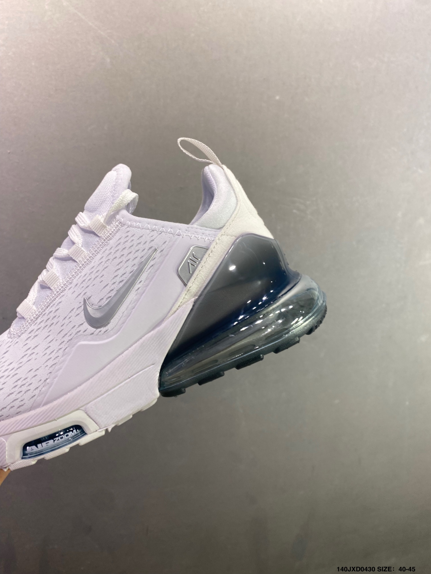 Nike Air Max 270 全新配色 半掌气垫跑步鞋原鞋 AQ9164-102