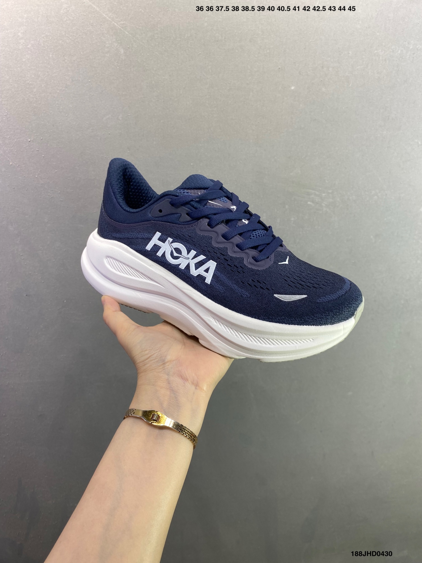 HOKA ONE ONE Bondi 9 机能缓震跑鞋 1162011/DNP-Top High Quatity Cheap Sneakers Fashion Clothing Clothes Bags handbags Shoes of all Brand wholesale With The best Quality And Beautiful Price from China Factory Chinese suppliers wholesaler seller HOKA ONE ONE Bondi 9 机能缓震跑鞋 1162011/DNP
