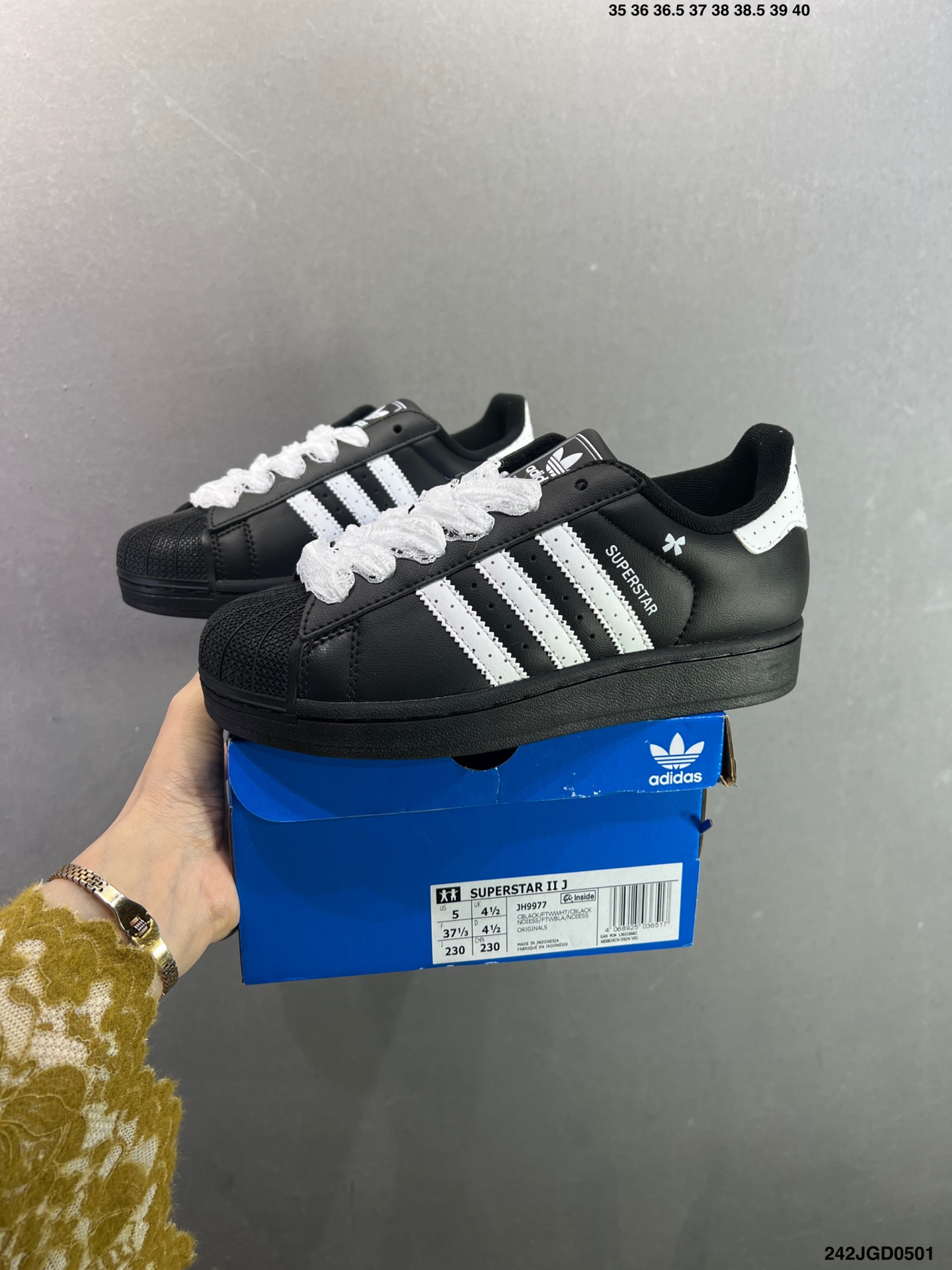 Adidas Originals SUPERSTAR II J 贝壳头系列 阿迪达斯 三叶草低帮经典百搭休闲运动板鞋 JH9977-Top High Quatity Cheap Sneakers Fashion Clothing Clothes Bags handbags Shoes of all Brand wholesale With The best Quality And Beautiful Price from China Factory Chinese suppliers wholesaler seller Adidas Originals SUPERSTAR II J 贝壳头系列 阿迪达斯 三叶草低帮经典百搭休闲运动板鞋 JH9977
