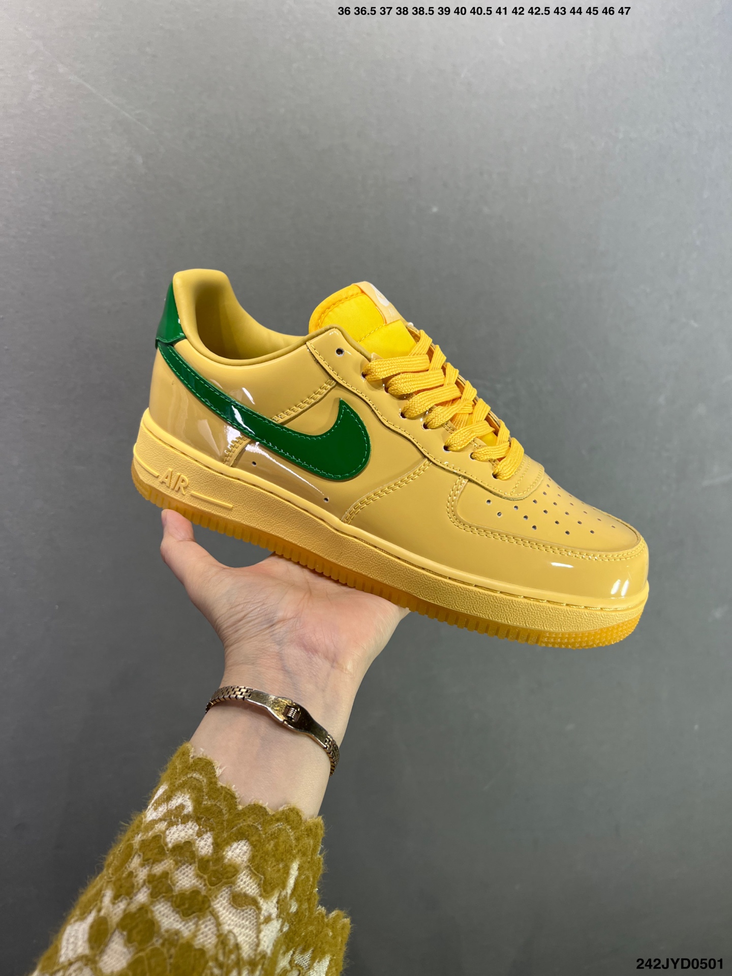 耐克 Nike Air Force 1“07 Low 联名空军一号低帮休闲板鞋 IO4489-601-Top High Quatity Cheap Sneakers Fashion Clothing Clothes Bags handbags Shoes of all Brand wholesale With The best Quality And Beautiful Price from China Factory Chinese suppliers wholesaler seller 耐克 Nike Air Force 1“07 Low 联名空军一号低帮休闲板鞋 IO4489-601