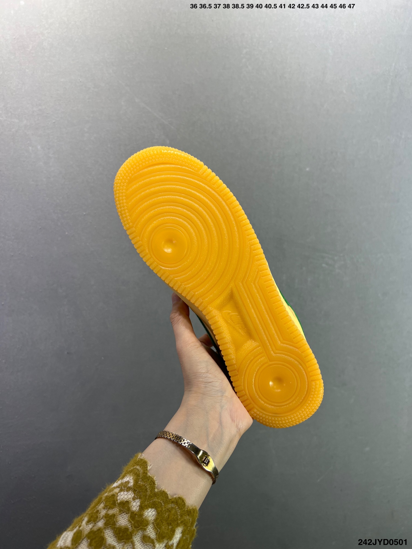 耐克 Nike Air Force 1“07 Low 联名空军一号低帮休闲板鞋 IO4489-601-Top High Quatity Cheap Sneakers Fashion Clothing Clothes Bags handbags Shoes of all Brand wholesale With The best Quality And Beautiful Price from China Factory Chinese suppliers wholesaler seller 耐克 Nike Air Force 1“07 Low 联名空军一号低帮休闲板鞋 IO4489-601