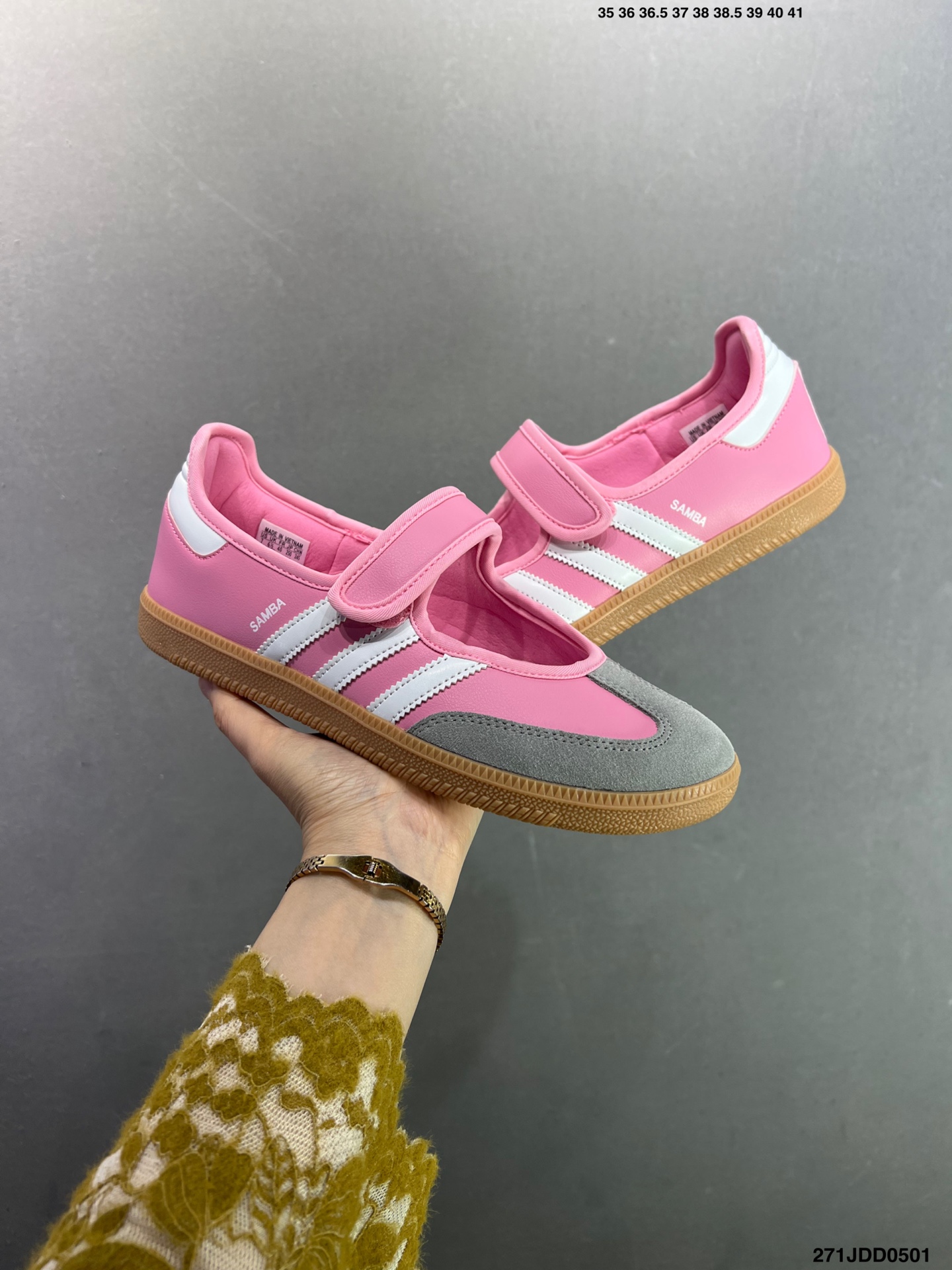 Adidas Samba Janes阿迪达斯玛丽珍款玫瑰金板鞋懒人一脚蹬运动鞋 KH6231-Top High Quatity Cheap Sneakers Fashion Clothing Clothes Bags handbags Shoes of all Brand wholesale With The best Quality And Beautiful Price from China Factory Chinese suppliers wholesaler seller Adidas Samba Janes阿迪达斯玛丽珍款玫瑰金板鞋懒人一脚蹬运动鞋 KH6231