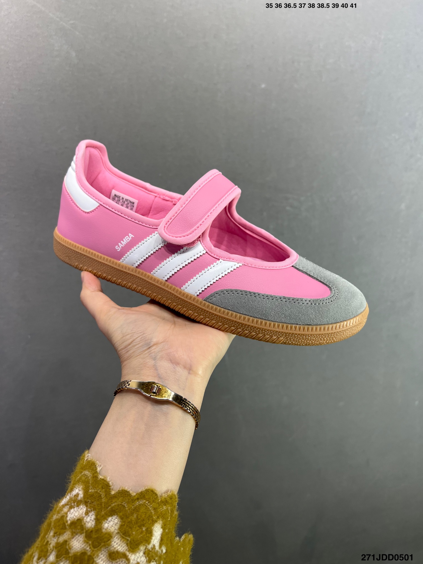 Adidas Samba Janes阿迪达斯玛丽珍款玫瑰金板鞋懒人一脚蹬运动鞋 KH6231-Top High Quatity Cheap Sneakers Fashion Clothing Clothes Bags handbags Shoes of all Brand wholesale With The best Quality And Beautiful Price from China Factory Chinese suppliers wholesaler seller Adidas Samba Janes阿迪达斯玛丽珍款玫瑰金板鞋懒人一脚蹬运动鞋 KH6231