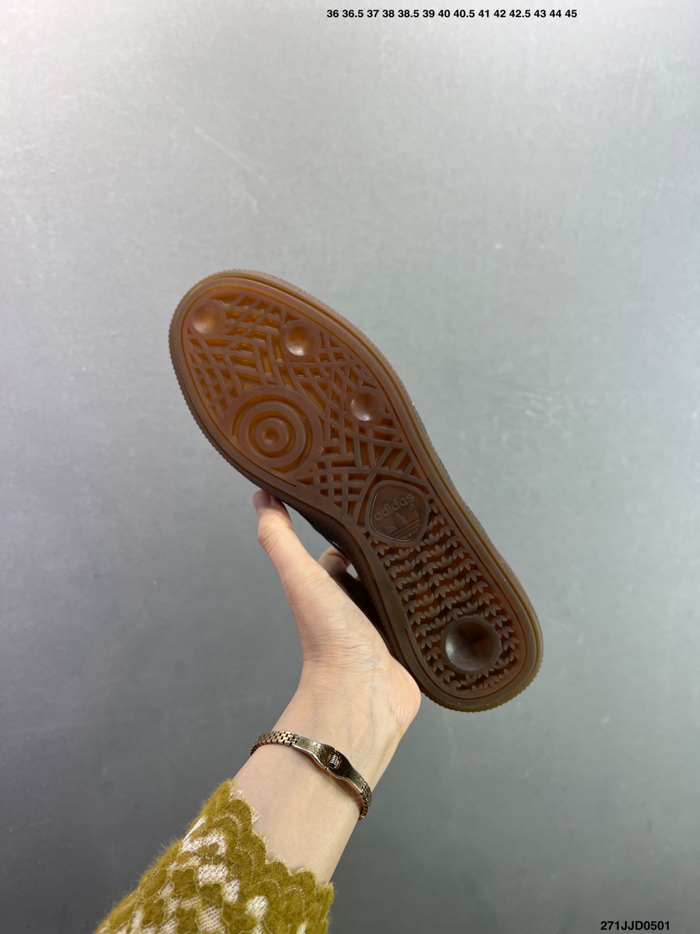 Ad Handball Spezial 复古单品 阿迪达斯经典款复古休闲板鞋 IE3698-Top High Quatity Cheap Sneakers Fashion Clothing Clothes Bags handbags Shoes of all Brand wholesale With The best Quality And Beautiful Price from China Factory Chinese suppliers wholesaler seller Ad Handball Spezial 复古单品 阿迪达斯经典款复古休闲板鞋 IE3698