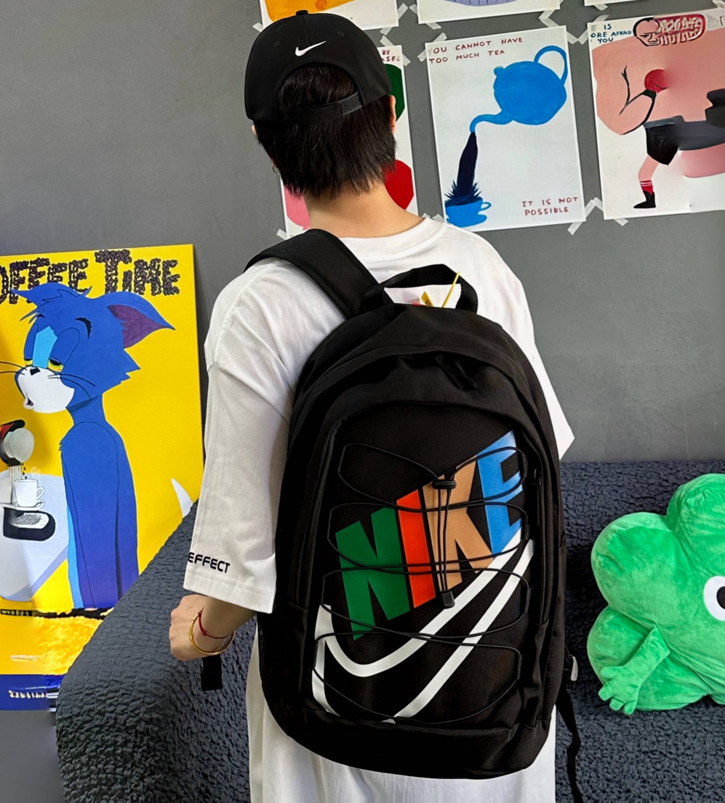 Nike耐克彩虹抽绳系列双肩包单肩包学生书包男女情侣百搭款 5
