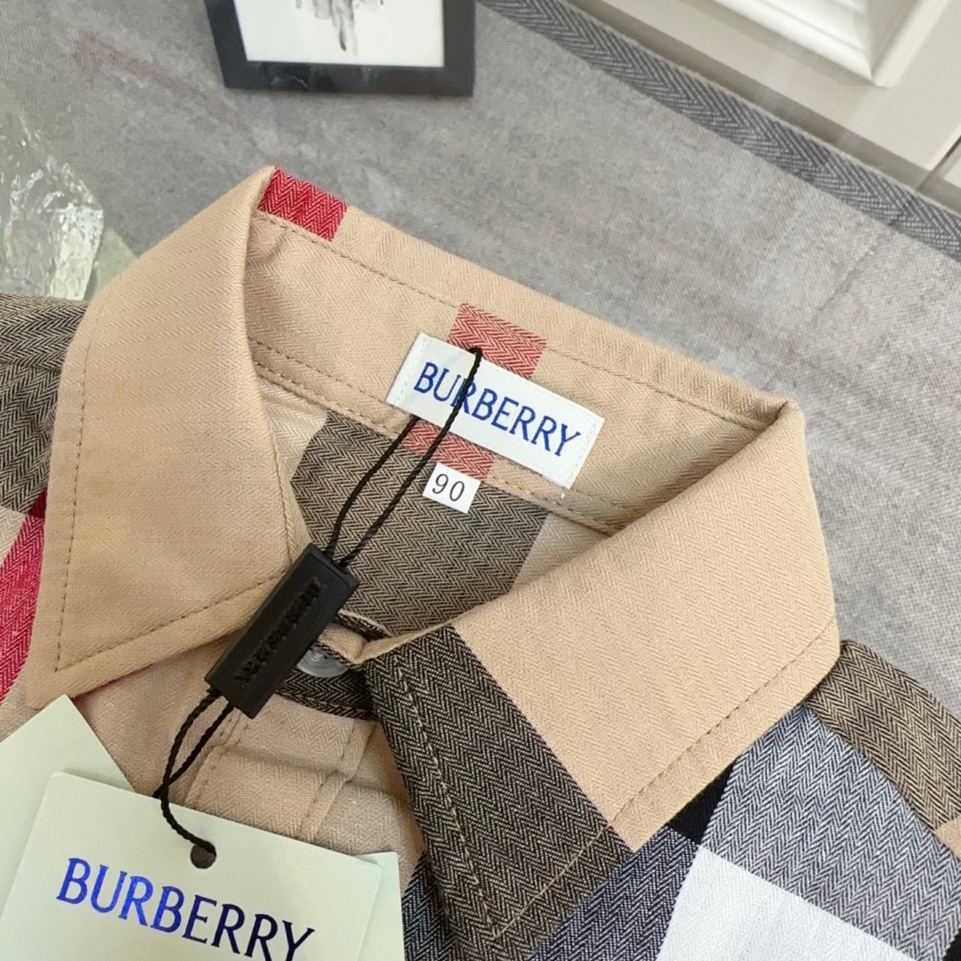 Burberry Kids Classic Check Long Sleeve Shirt - Iconic Style for Trendsetters 4 a1741740809378 0507