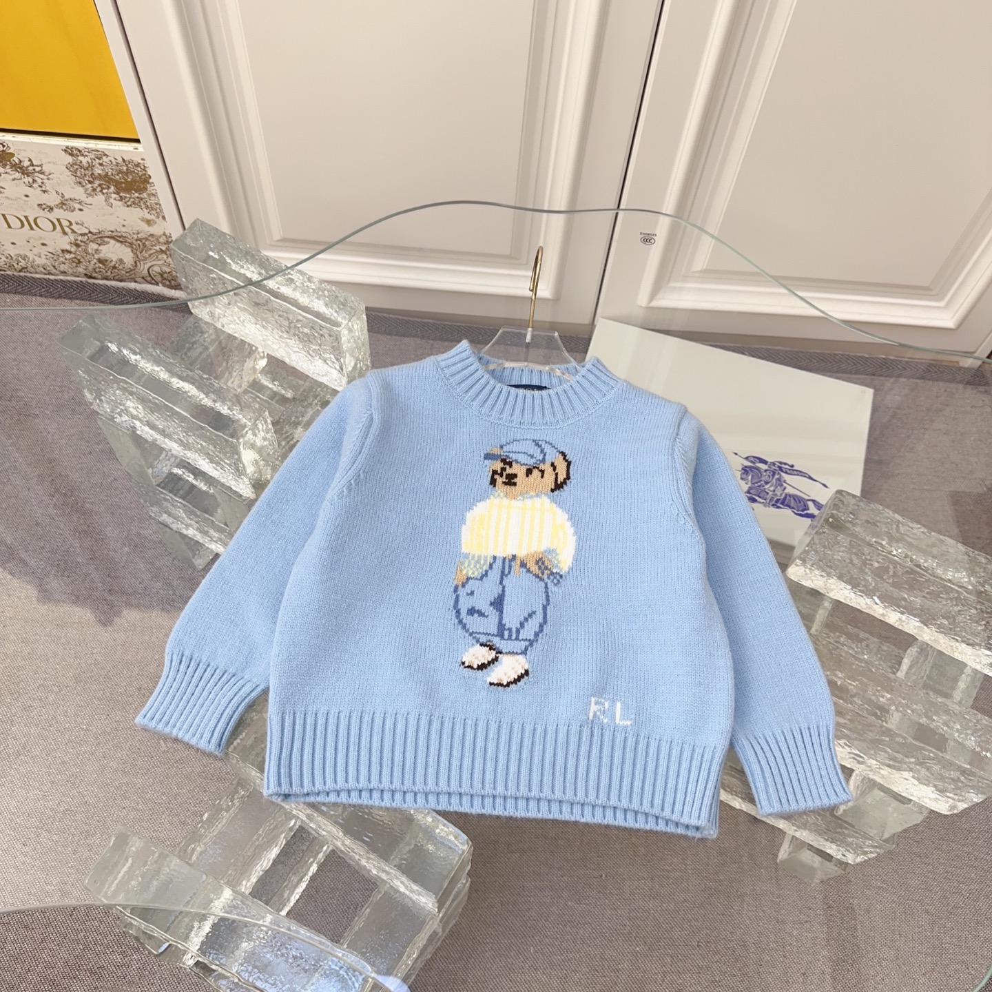 _daf9s4T3l1nfdWqr-nlhqcYx8GCBJc3fAxU1gmQ