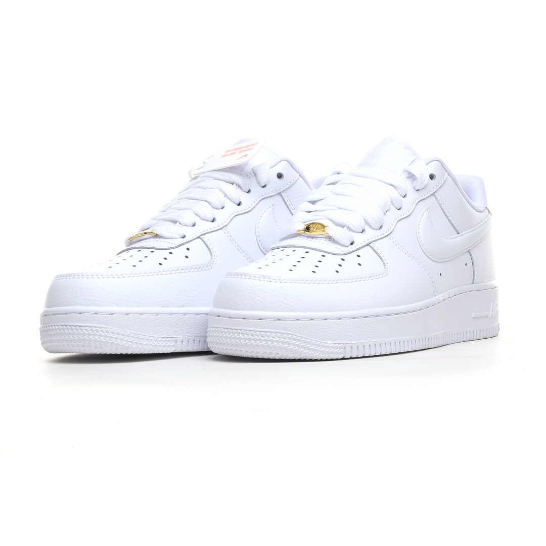 
Nike Air Force 1 Low 07 金扣白低 原楦头原纸板 打造纯正低帮空军版型 专注外贸