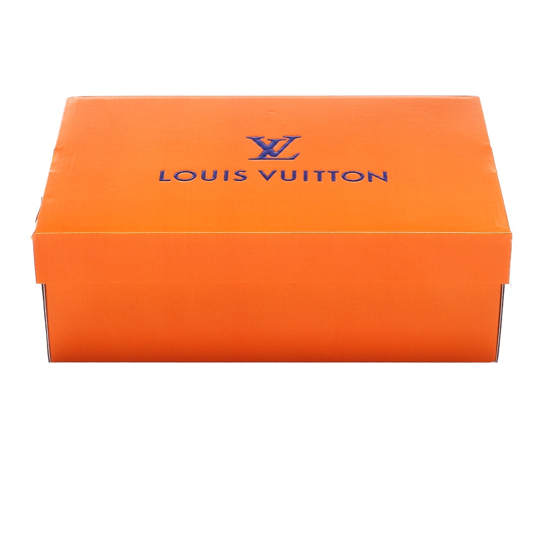 💰290
Nike SB Dunk Low x Louis Vuitton 灰白满天星
纯原大厂出品 极力推荐👏
官方货号：XS6089 629XK
尺码：36 36.5 37.5 38 38.5 39 40 40.5 41 42 42.5 43 44 44.5 45