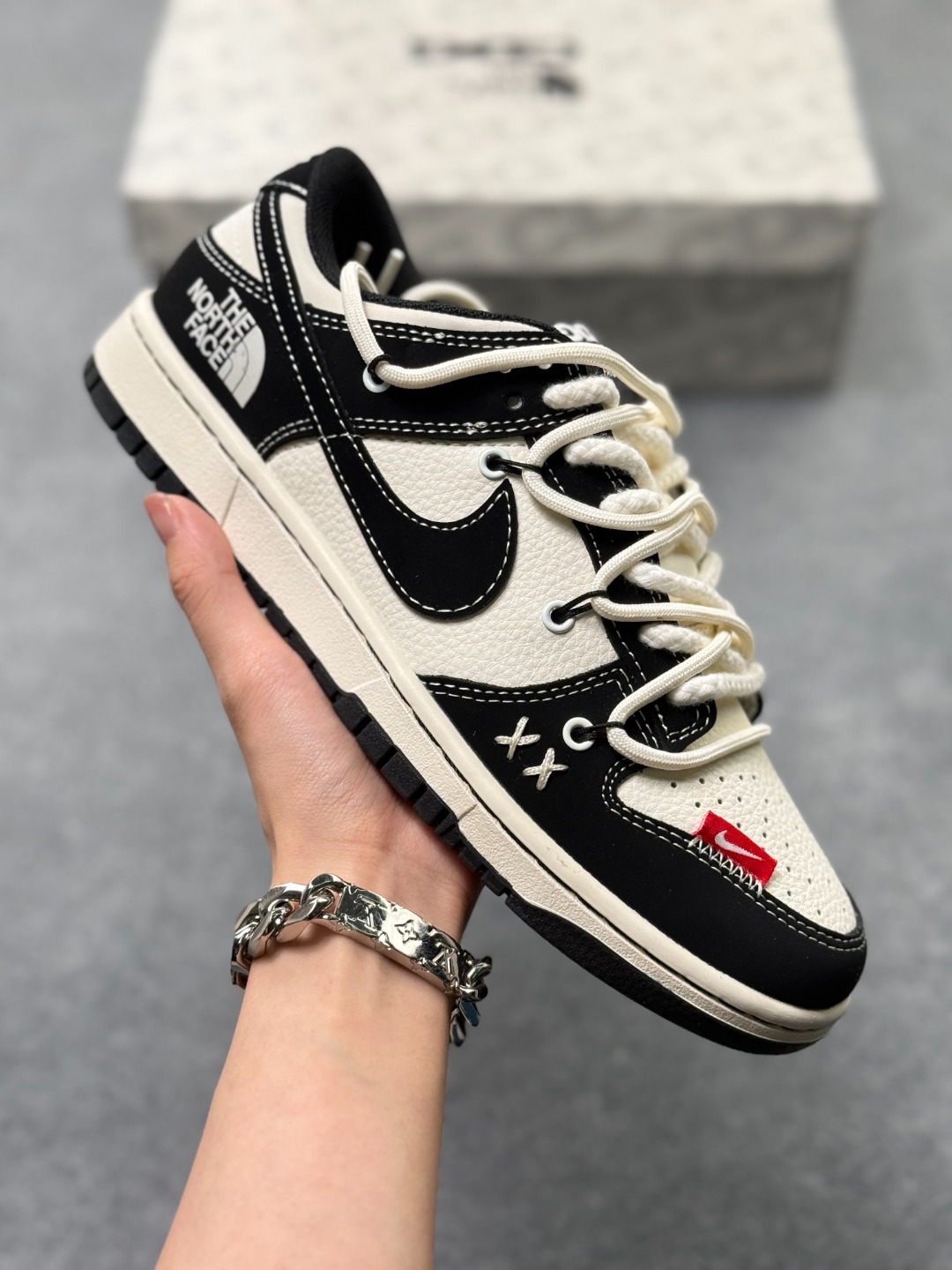 【NK】Nike SB Dunk Low x The North Face x CDG 黑白麻绳绑带 原装头层材料 独家版型蒸餾加工 帶來的是更的视觉和脚感体验 皮料切割干净无任何毛边 细节完美 官方货号:YX5066 287XK