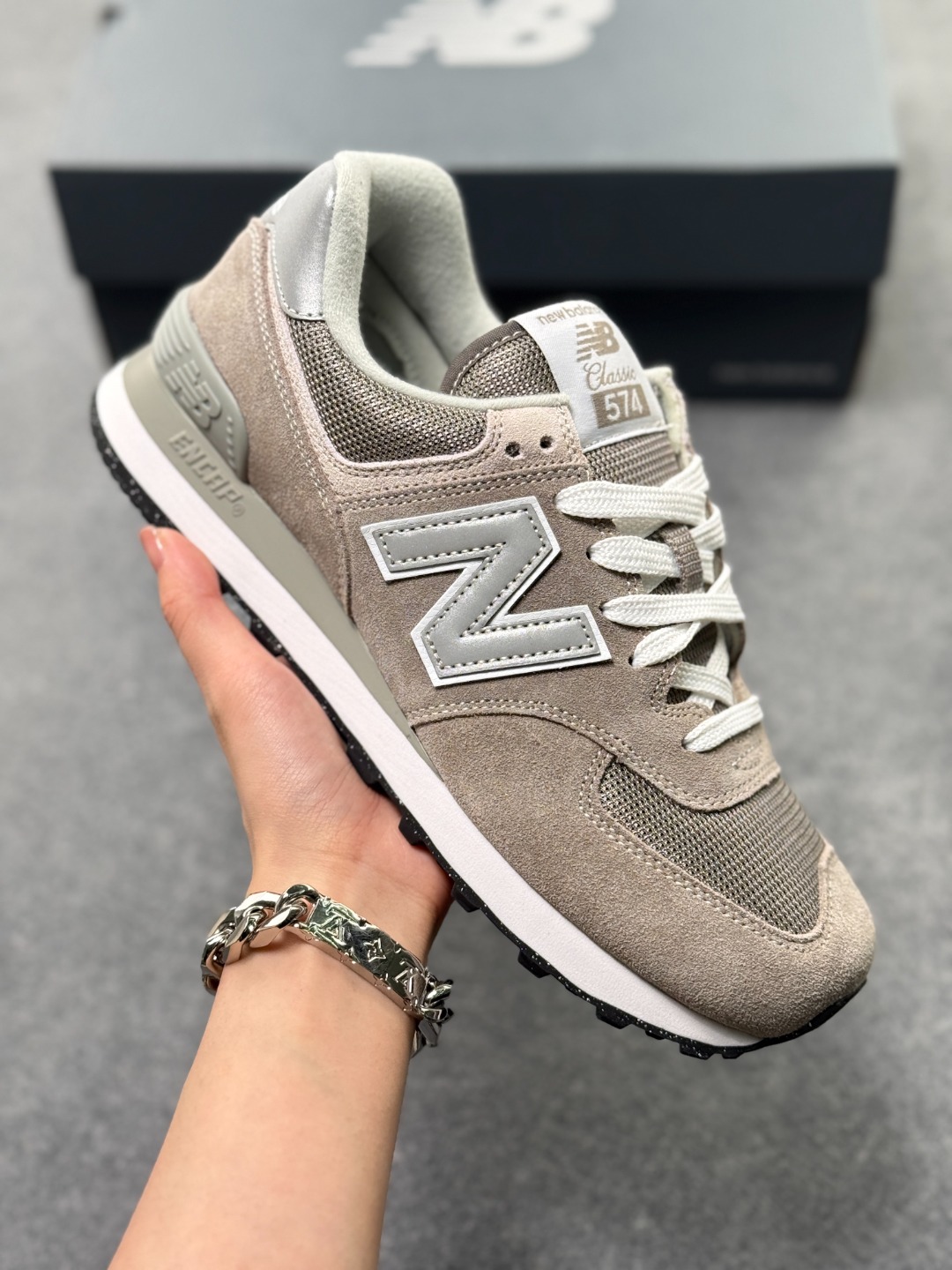 “长青之王”荣耀回归,NB新百伦New Balance ML574经典复古休闲运动慢跑鞋 货号:ML574EVB #原档案开发开发纸版楦型 #原装4层组合独立私模大底❗️GS