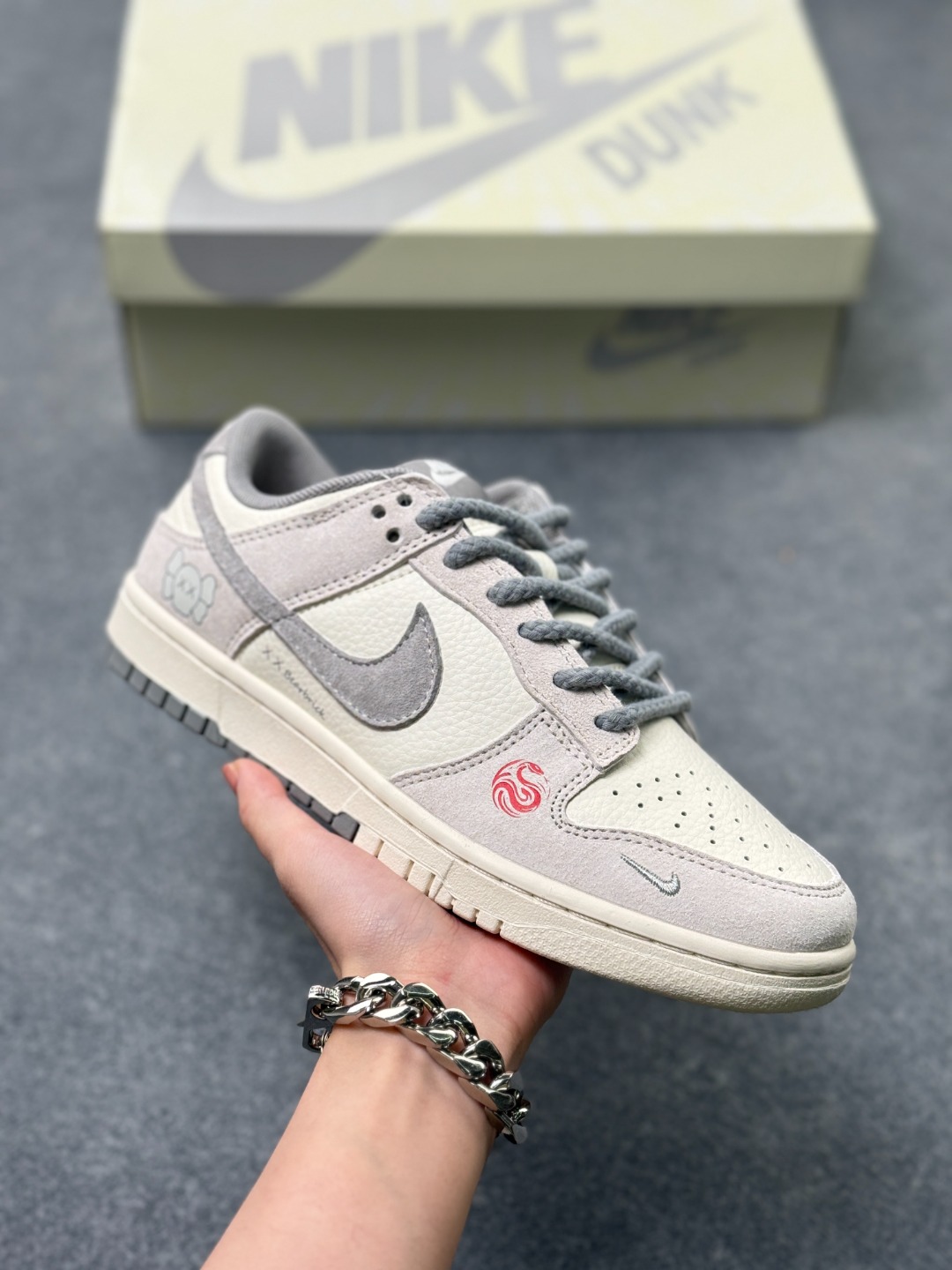 _deL9sglWXB-vDUE8IaF2hiumn1ZP8aFYJ6eTR5A