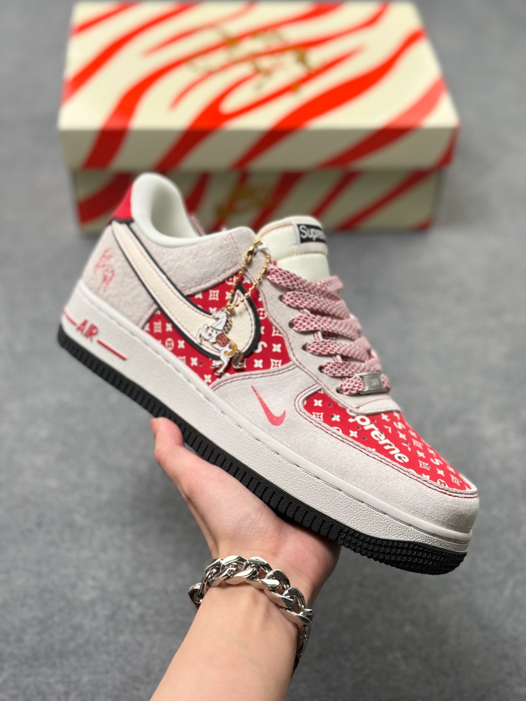 _ds49stoHMikPTvGq0CyNRez-q2Hv8NiPSSPr8ZQ