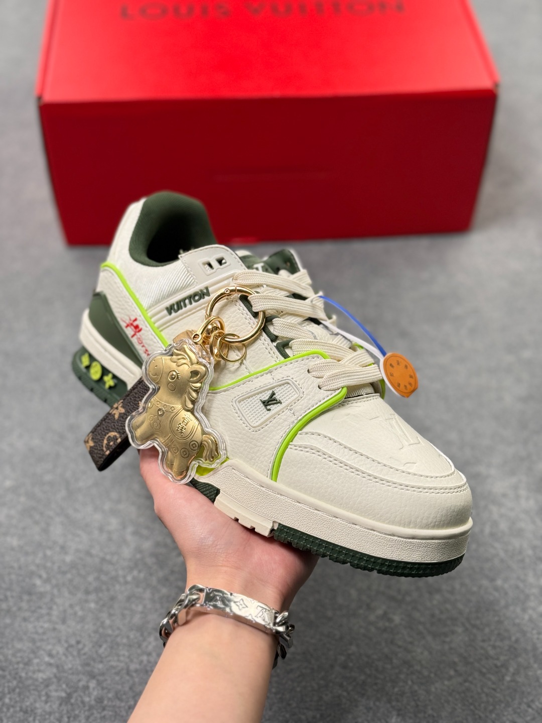 _dhH9sW4y7MItlUuavuatEYZscwxB4R2jrtEXRng