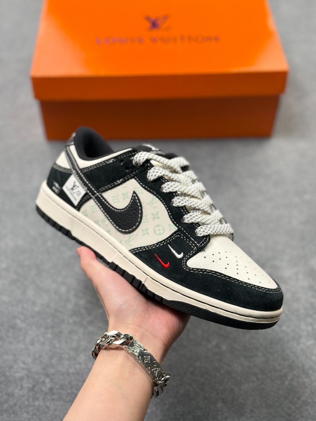 _dtg9sqFTLNMhYpyz0NiM8Dr_ZtCgZMDHrXsqwCg