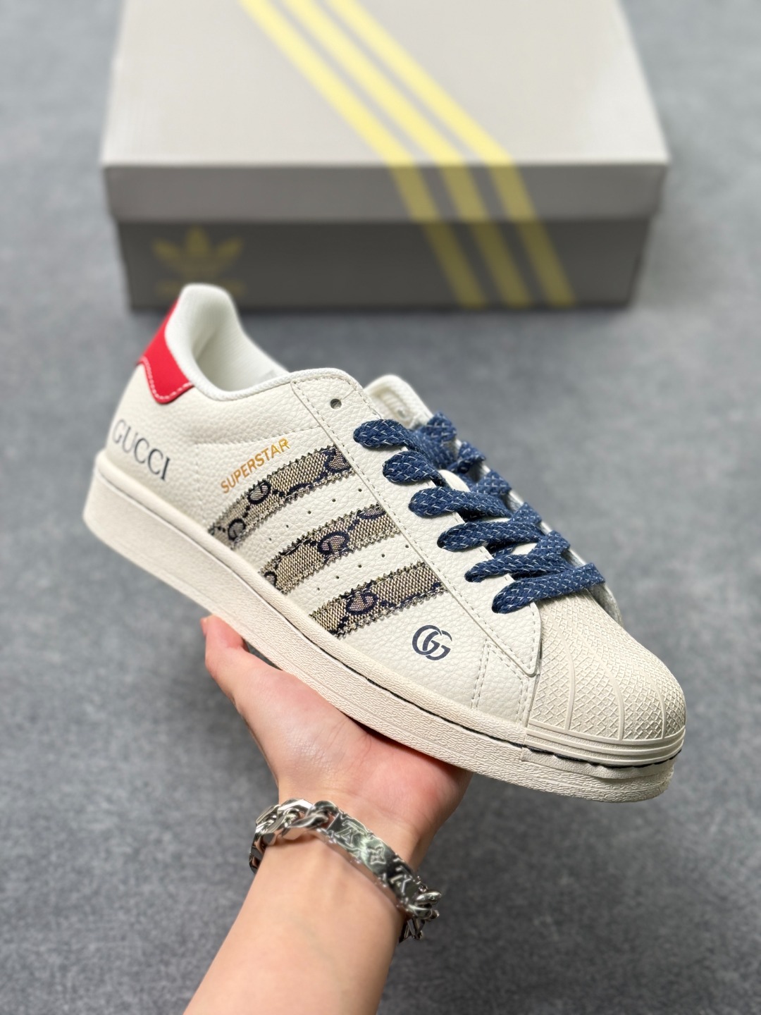 _dqD9sdeyr-Ey4Ct7ymGR03NnemgsMKlNfQ0z7yQ