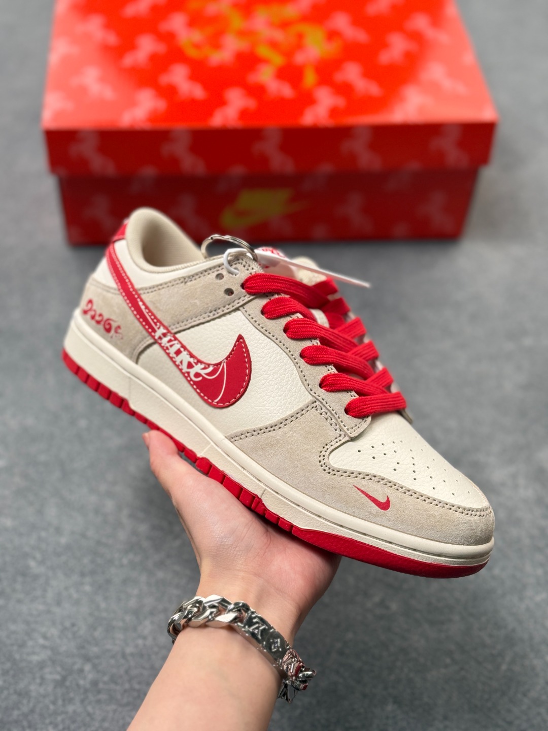 _djh9sIPuQ1oBun2Y-fJtOXNq6sAUkoKnZwk9_sA