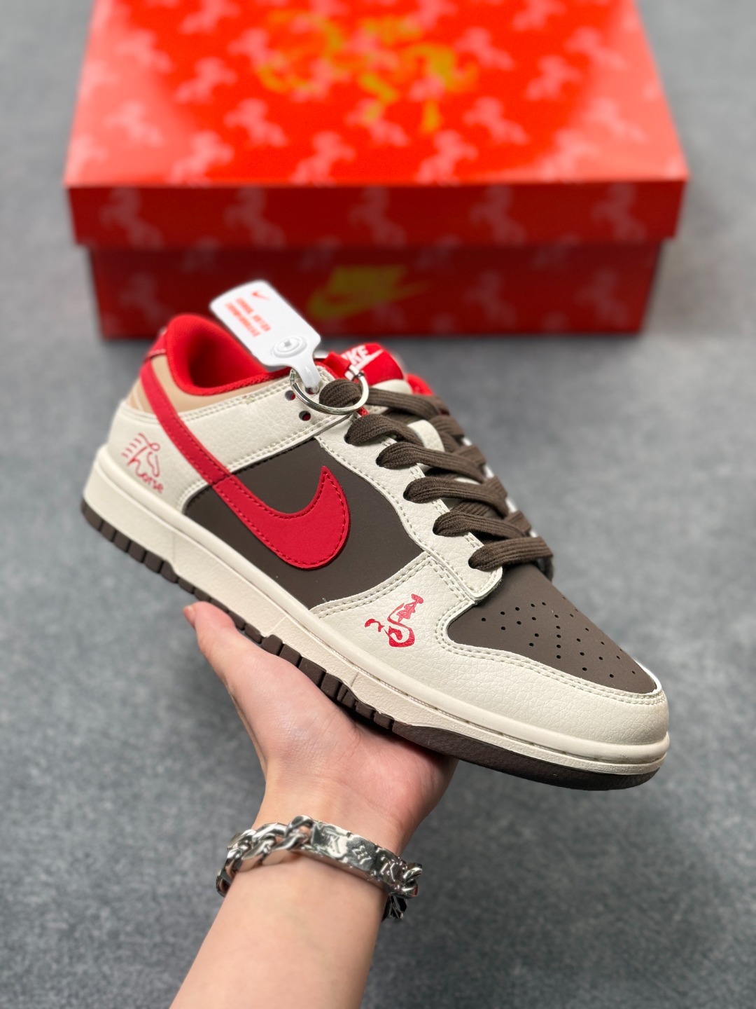 _dle9sLJi7xoLvQTPtUfsinB2j8VZxgQpdZ3d1YA