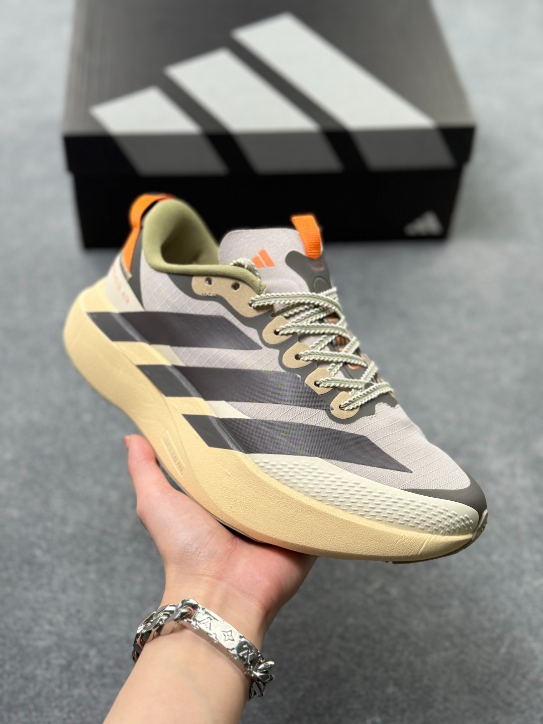 _dsM9sG0vauYxEwk9QDozW81-bxnDalN_HdA2TwQ