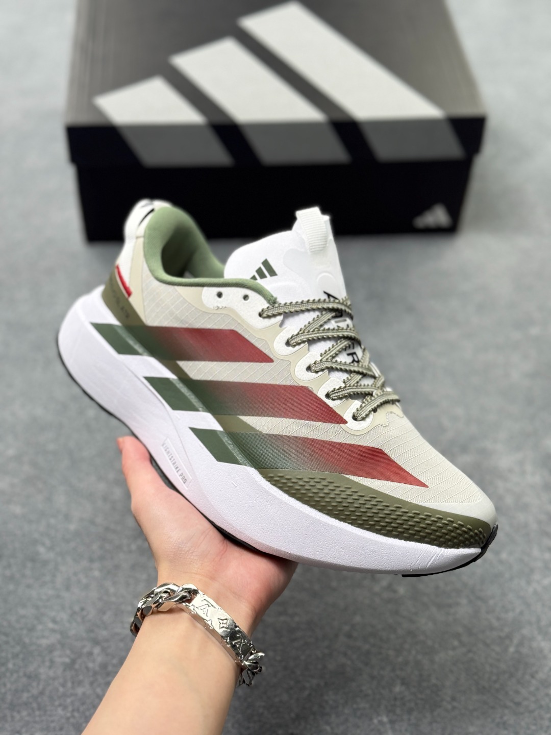 _duB9sWsfdX_P-F7vp0uxaRo6oclClY016BkwHYw