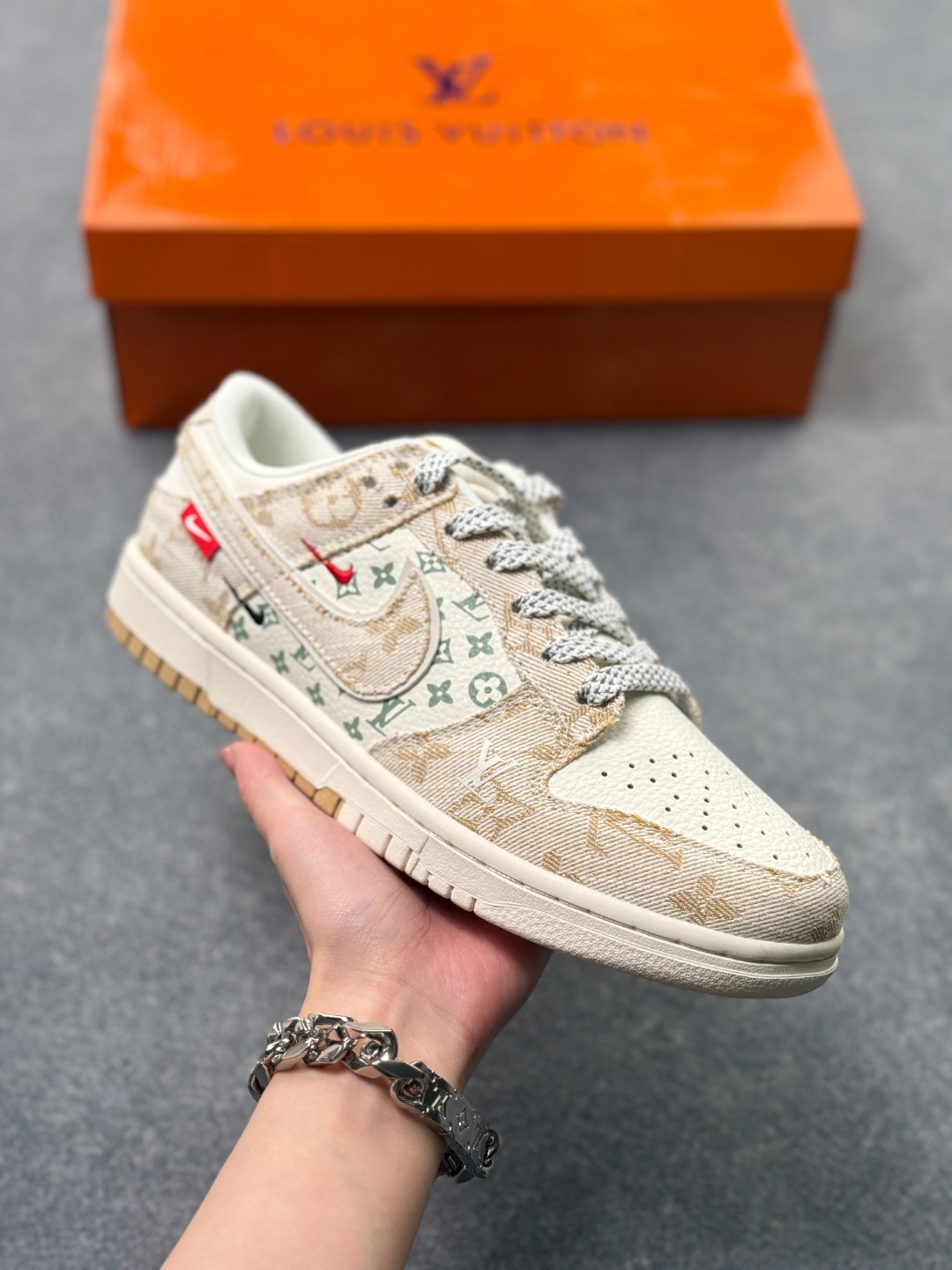 _ddN9s2ZPykMUGzC5R2st3uqExfD9g5ruU42ZxkQ