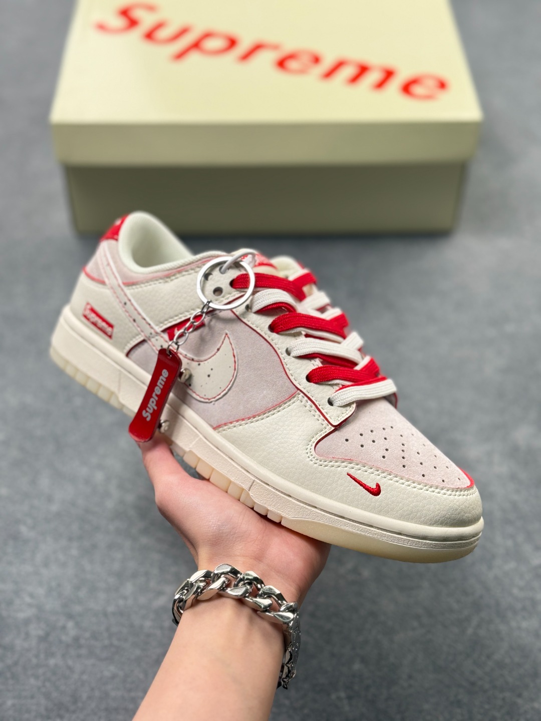 _dmO9sdAC8R8xG5-yEtLsxISdGdgfq1TSKOEgtZQ