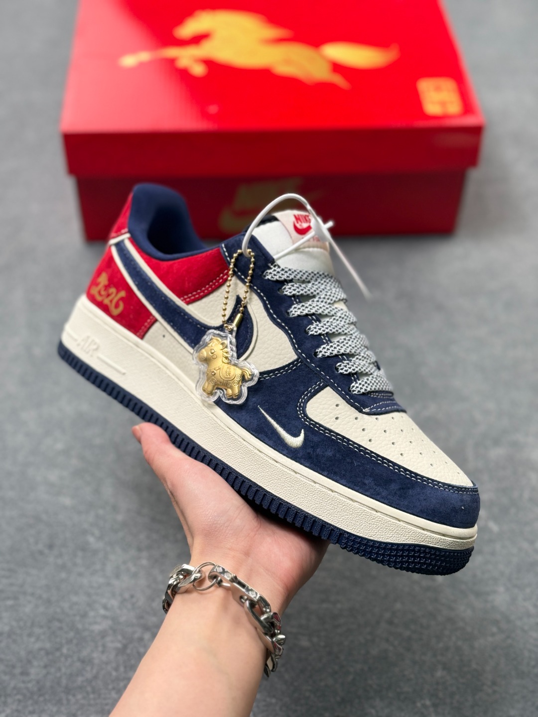 _d9a9soYDEiVihLHcwkI6WW7Fo5U-5Of1QWsIQfw