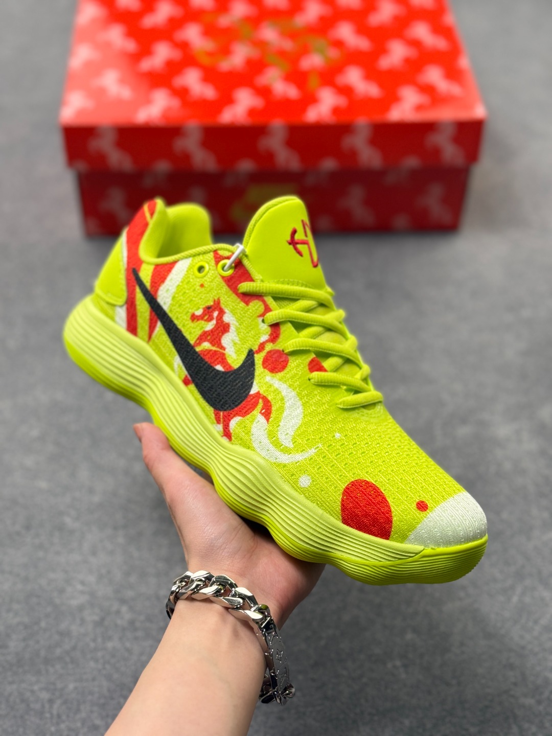 _d-j9sVDH9ynVddjzj629ZQ989j6KbMw79iIT9UA