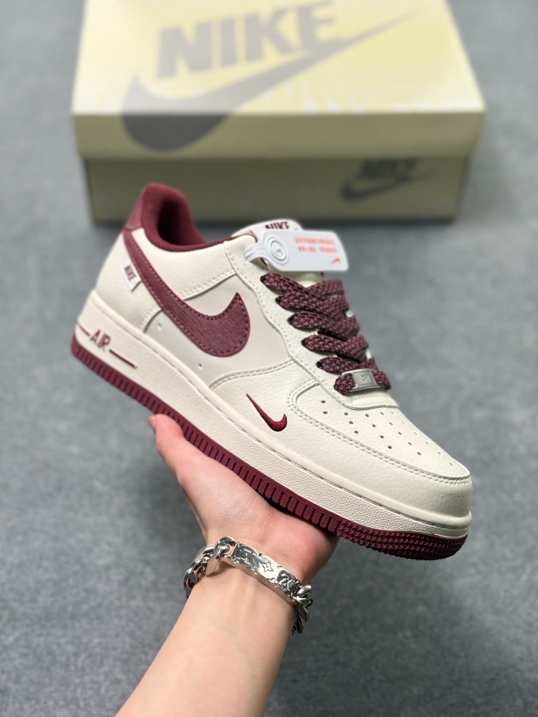 _drx9s_dlwGW_UjXcqC6bwHKiCxhEfM7A5_B37wA