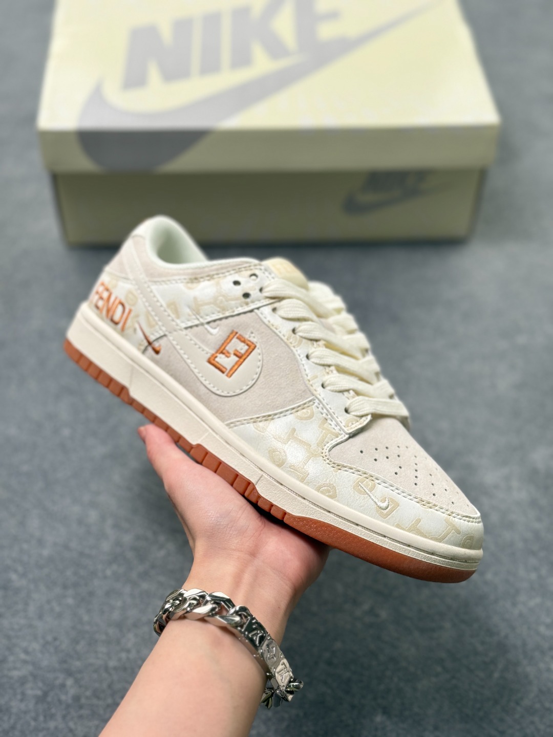 _duB9sWsfdX_P-F7vs0u1dRIiqe1-gY016BkwHYw