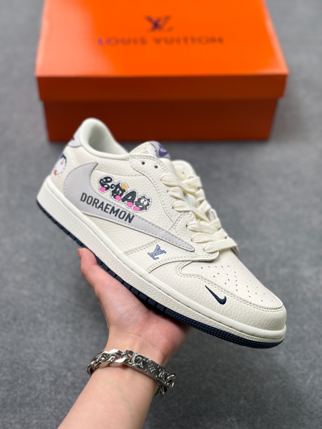 _dyY9sM-jGeL4QX8sIjFNn2hn8LU0OAtsEZN9JEQ