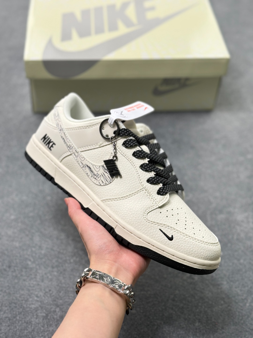 _dlK9sF-Os9Cdg35wGZgMZHnv643qxE0lQ4zDB6A