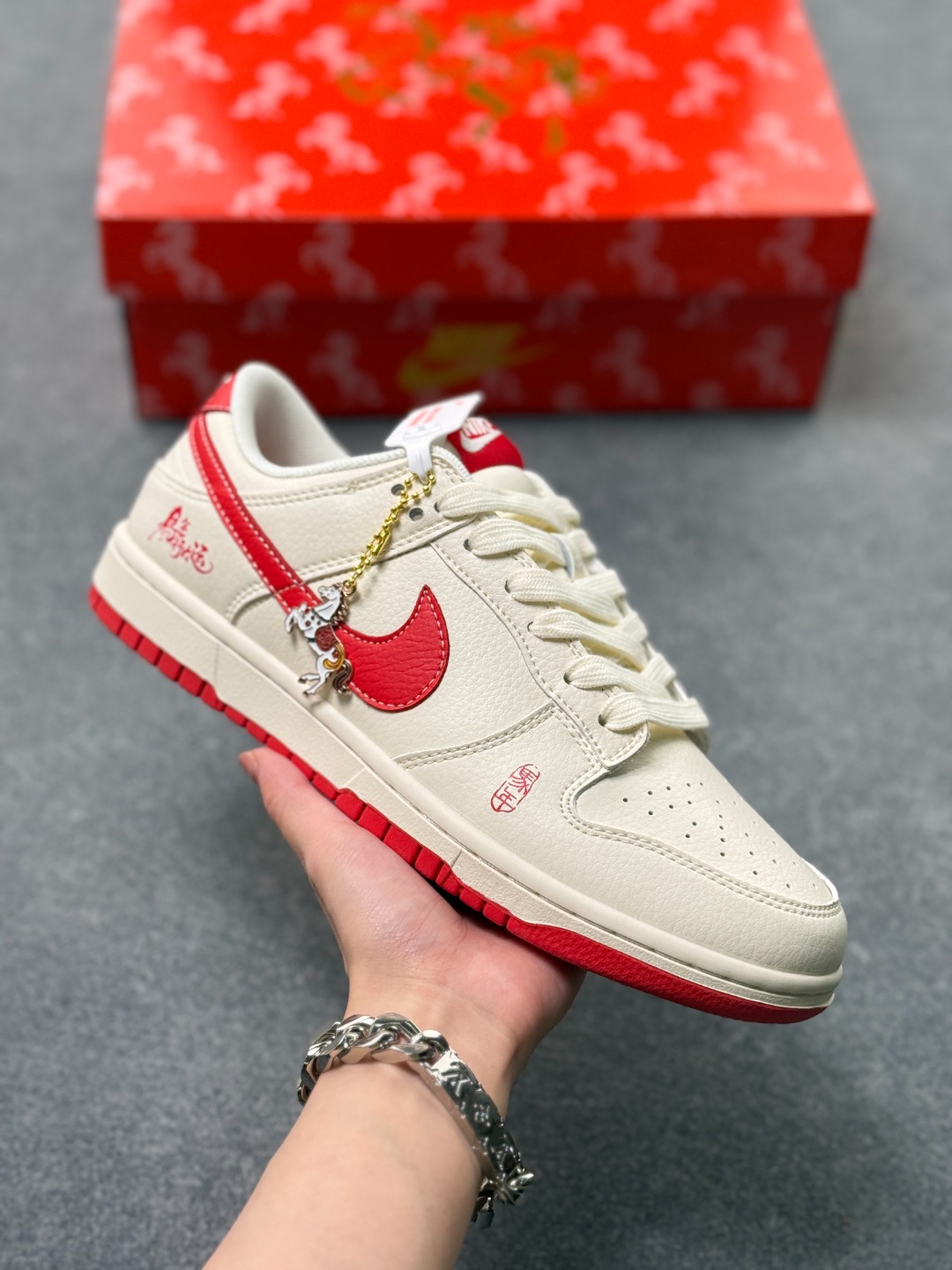 _d_E9sM5bUj1A2krjTaBKm0ECe1NovCKK00nz6_A