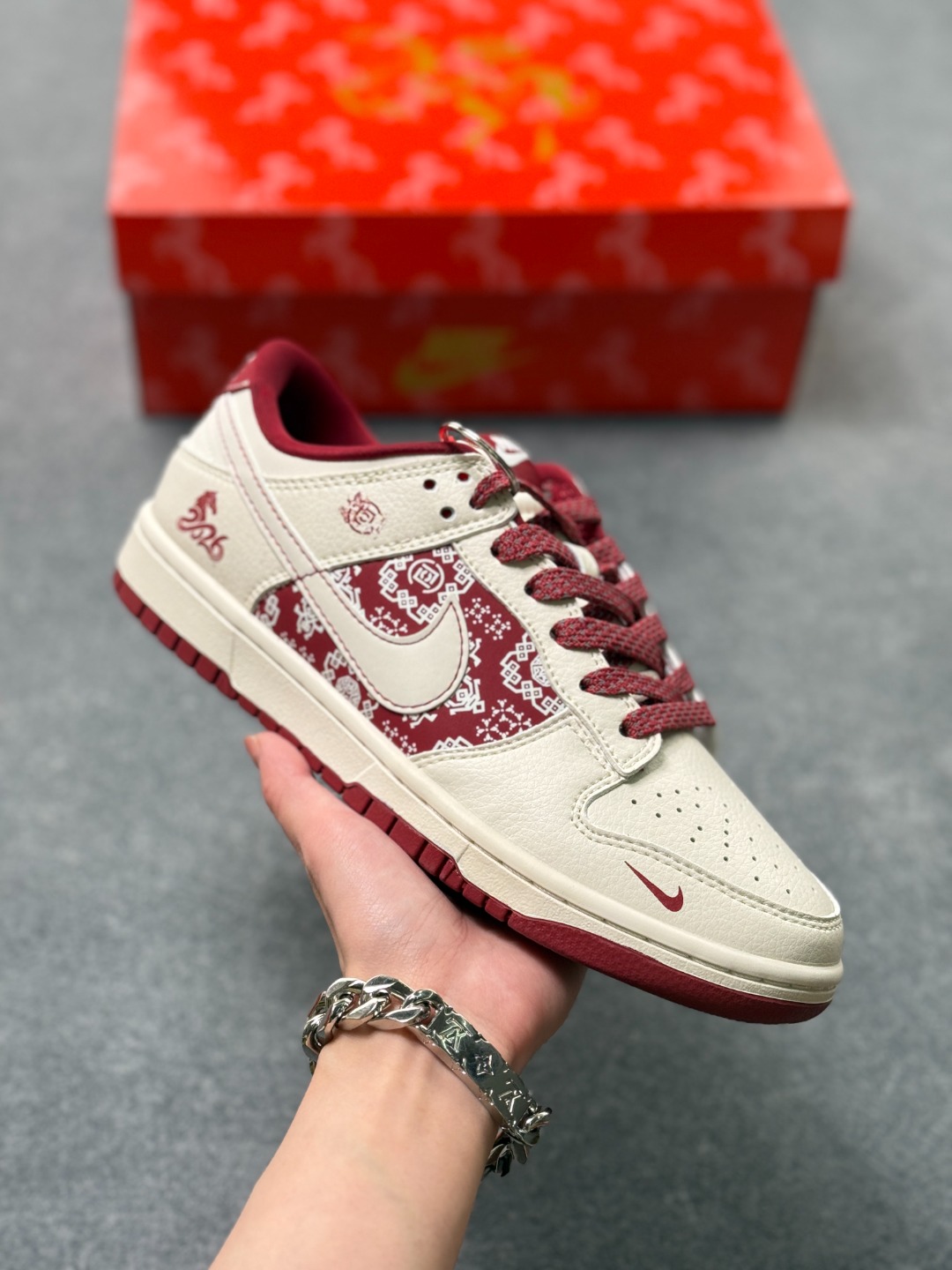 _dnC9smD0CAUMUqpebaBfEdrpUFl_9fQCn5hkfZA