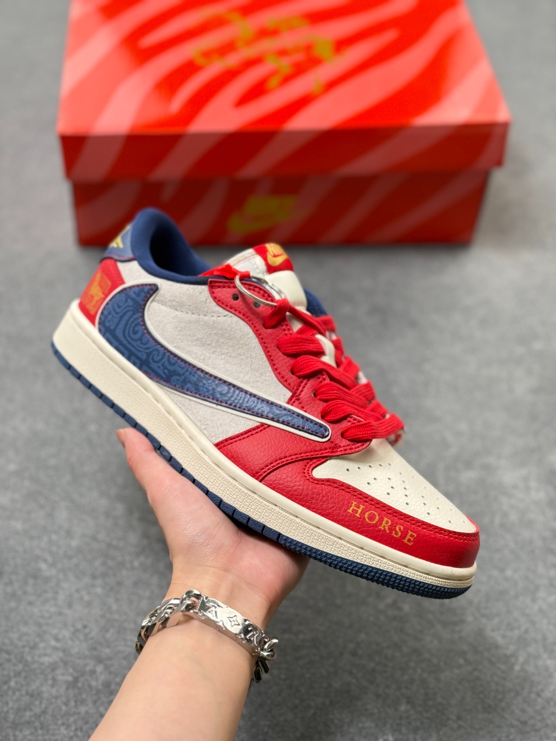 _da79sa31_NNW-dnwbT_xxkm9gaSYbzhVj8N_rYw