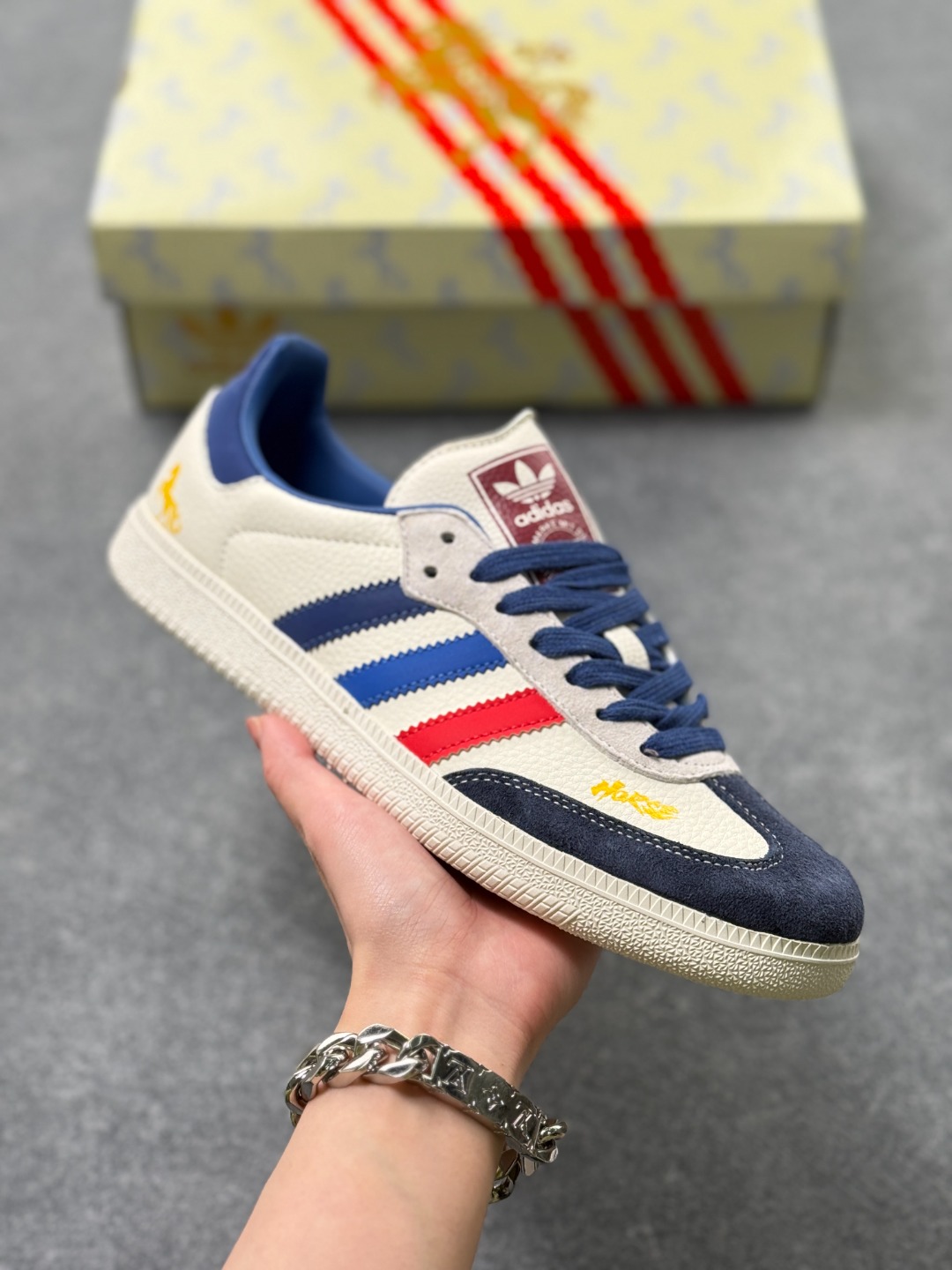 _dHI9sAQUoZtbSi2MGPc7A3VGk7UMiHe3bK7Bg-w