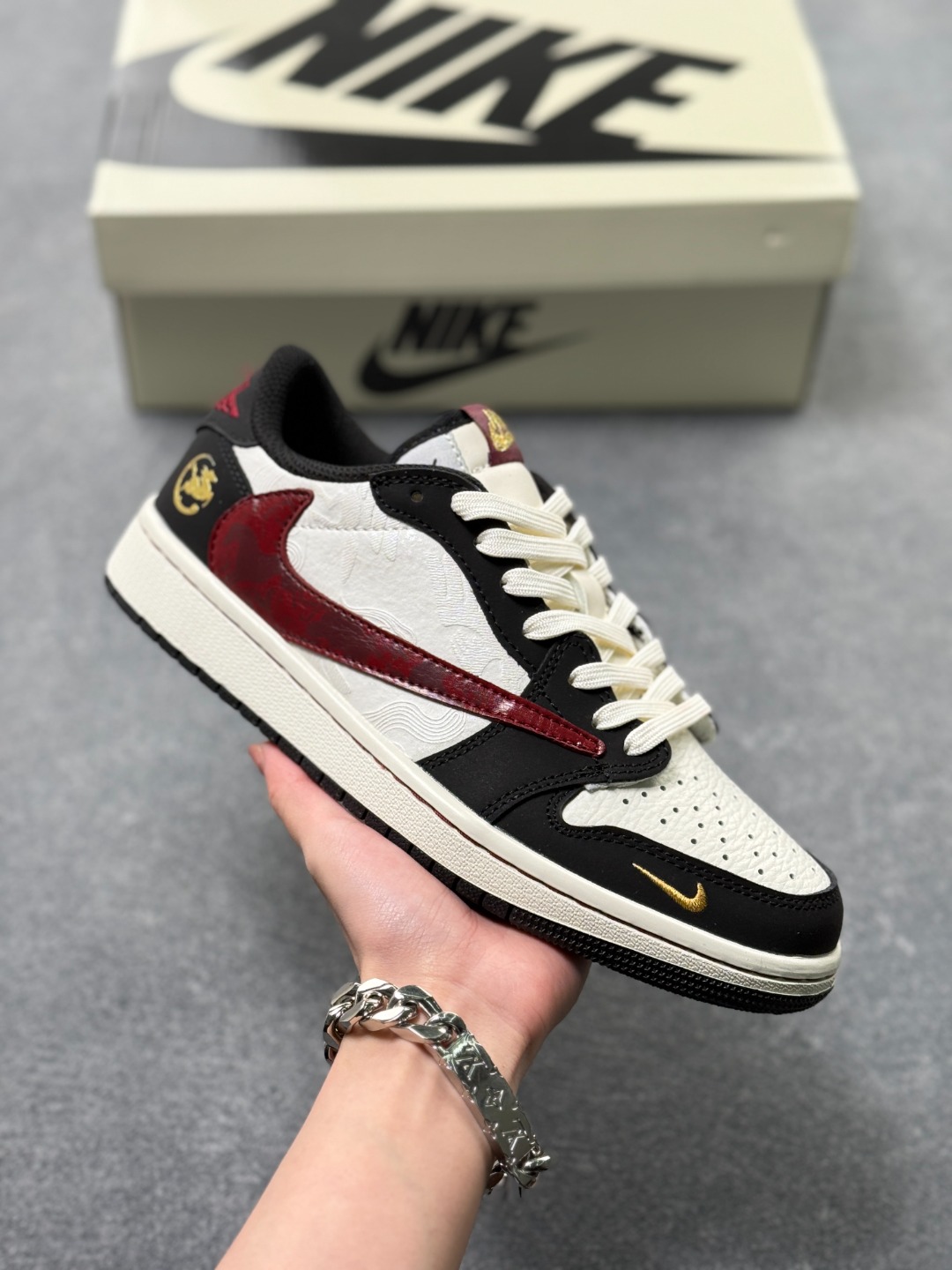 _d_29sQN6Ec8i163eYsDLGWVO88sv7BNzIiJc5Cw