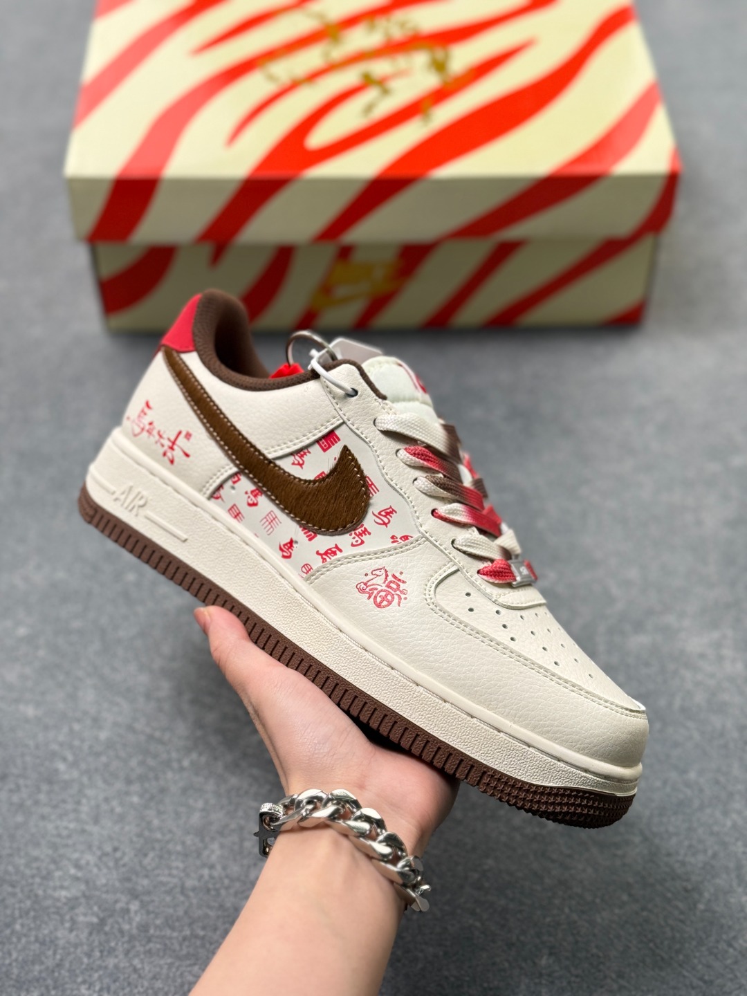 _dhZ9s5dg_zz8Ajo5jMD8h-QWtR0K7lqe-Wg-6xQ