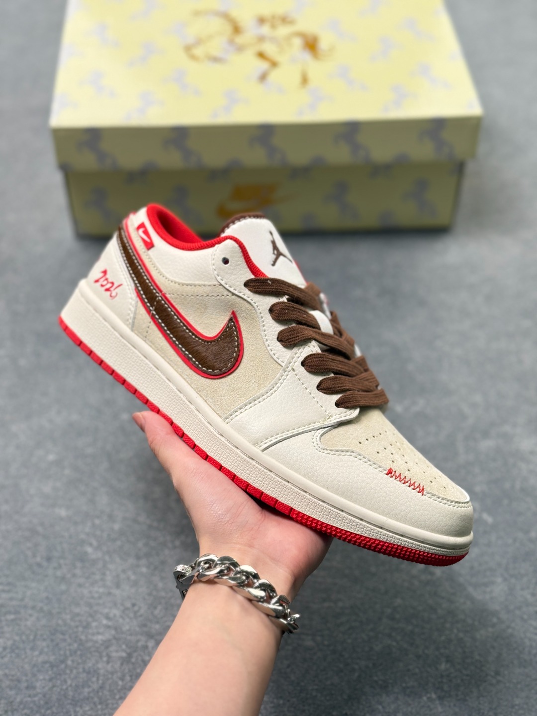 _dsj9sV-mBpqC16VHajcQ52uLWq6CdOrzVLGOtqw