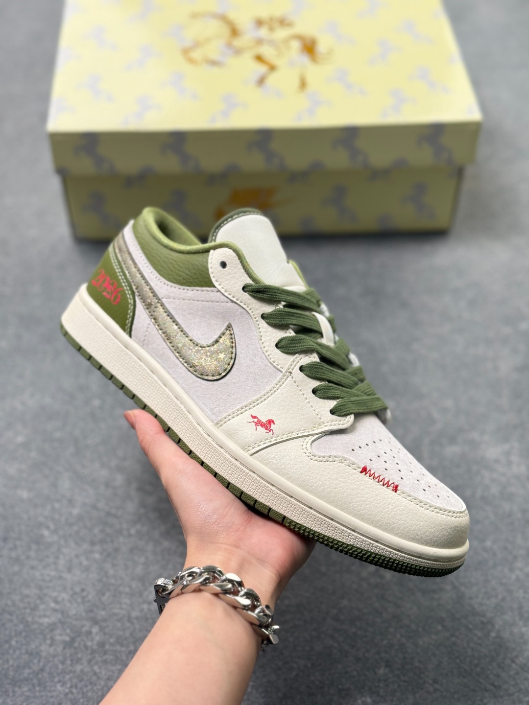 _dkT9sSUwvMpG-9QooVaYniorx3Y4UmNYHh98U0g