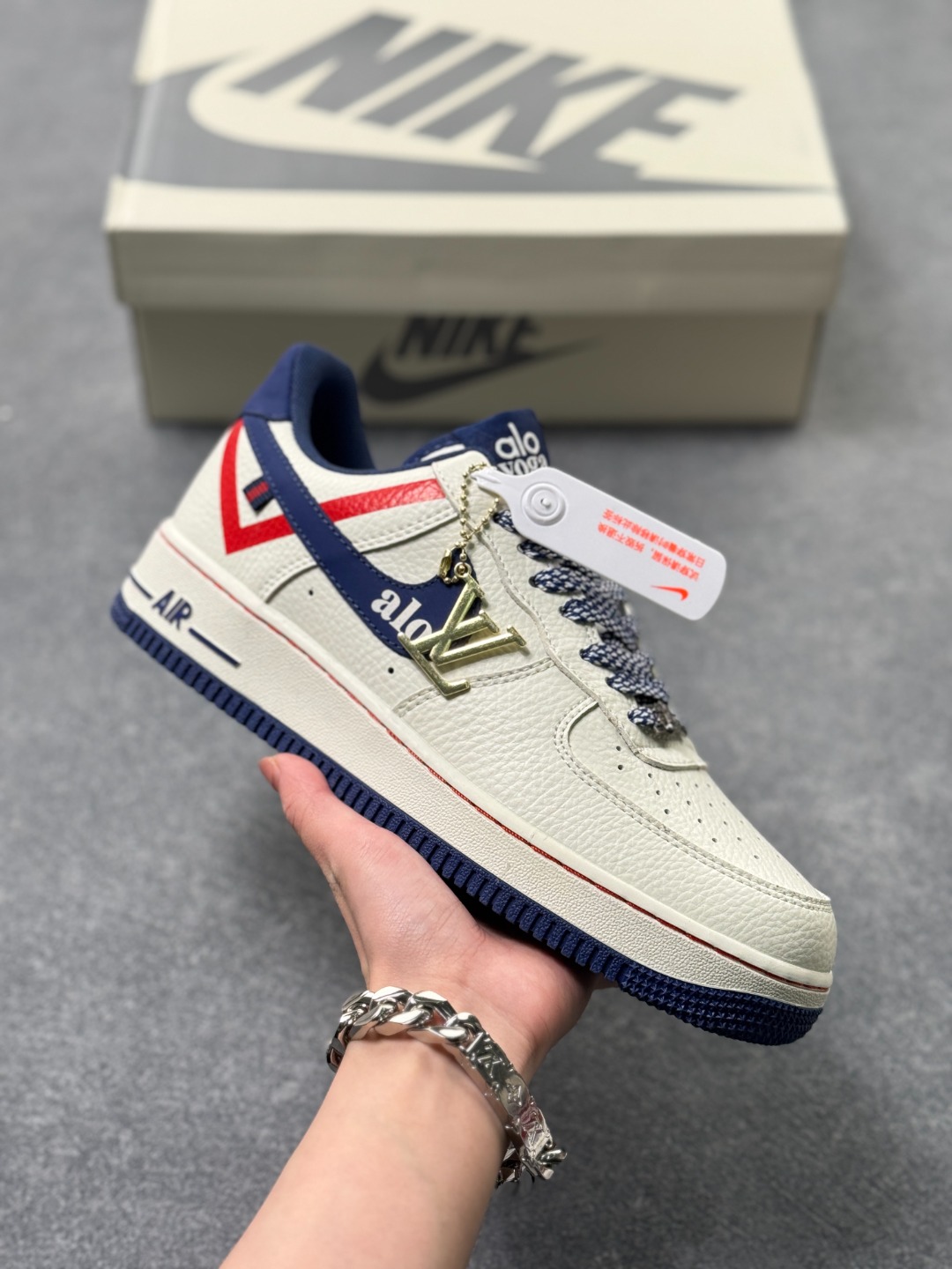 _dfn9sQ3zNkLNtR_qr0-XPHRMyNm9Wk9QtMvZ2CA