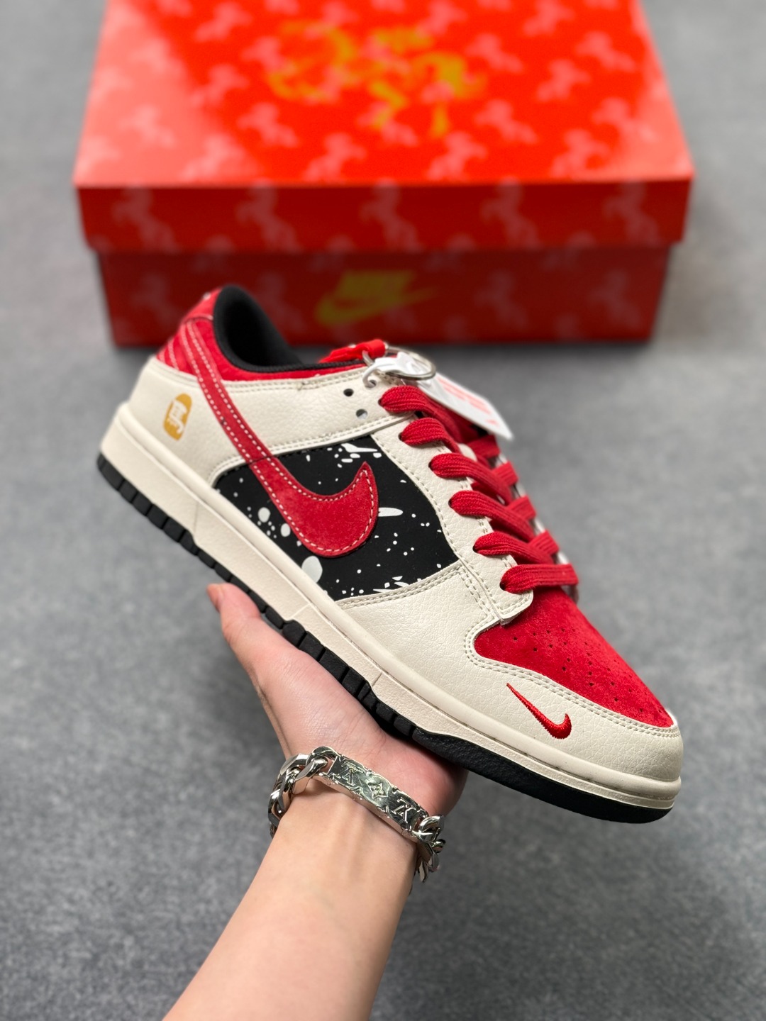 _dlE9saunVhLpLdrepSny36QgfuUeHTYh5Kpk6bQ