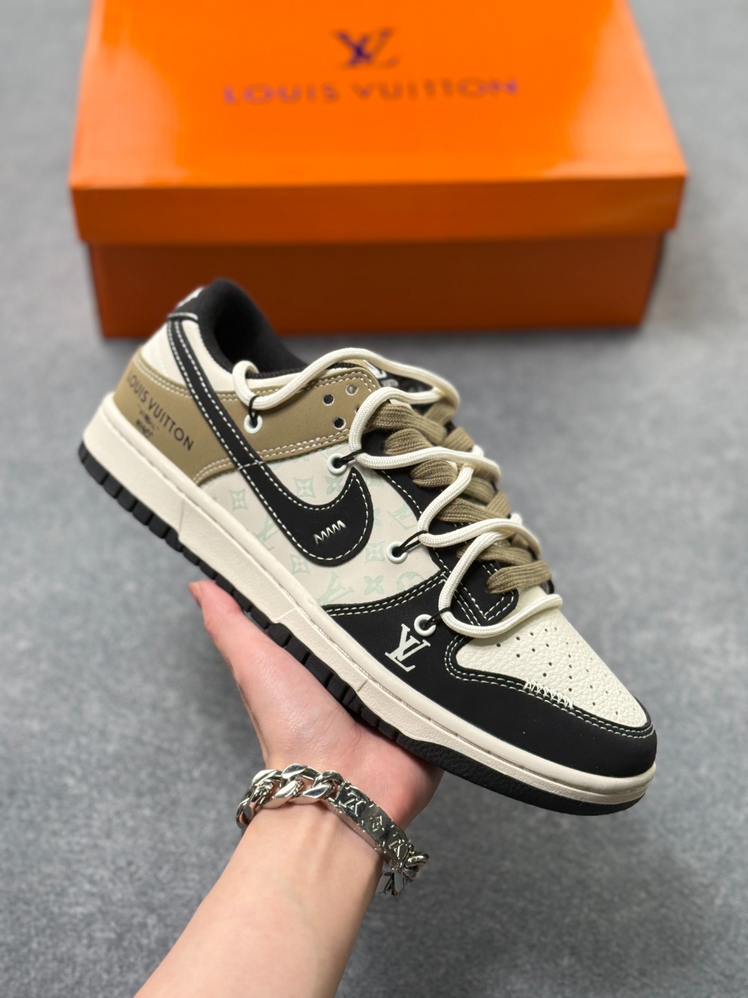 _dwe9szpAB1o1_yRFMUPkX3YF2ag_e_075uk3rfA