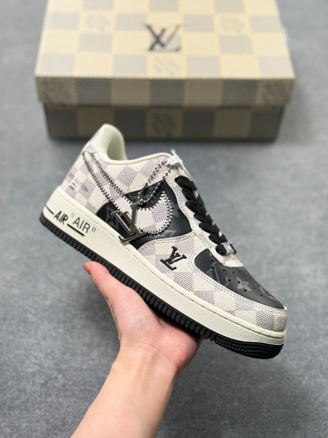 _div9s384qVlnfUIDZsN988o4kWr_Pd1y677Ppsg