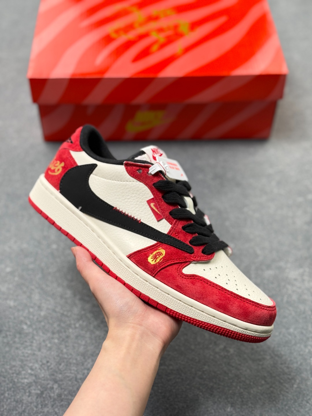 _d-I9sVHqxpCiqldEq7j51xeLNBZ0jxOxuWSIyoQ