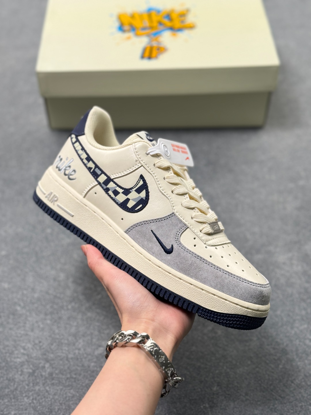 _dx79soD-5zam3jajVF1DqGzwVDTXpbMLwjfi0MQ